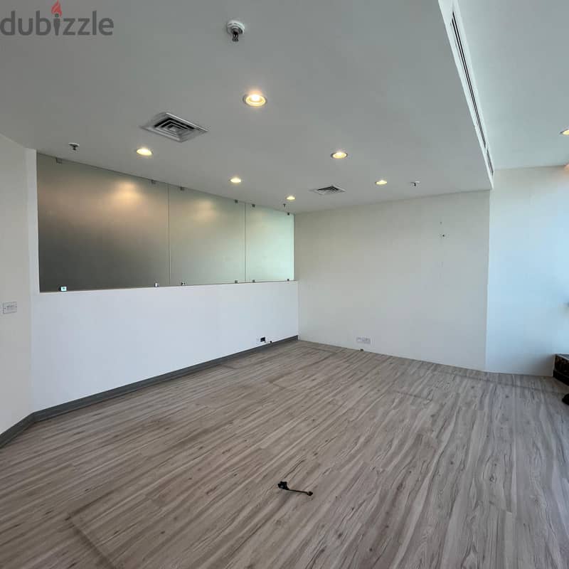 Commercial floor with sea view for rent in sharq, Block 5 6