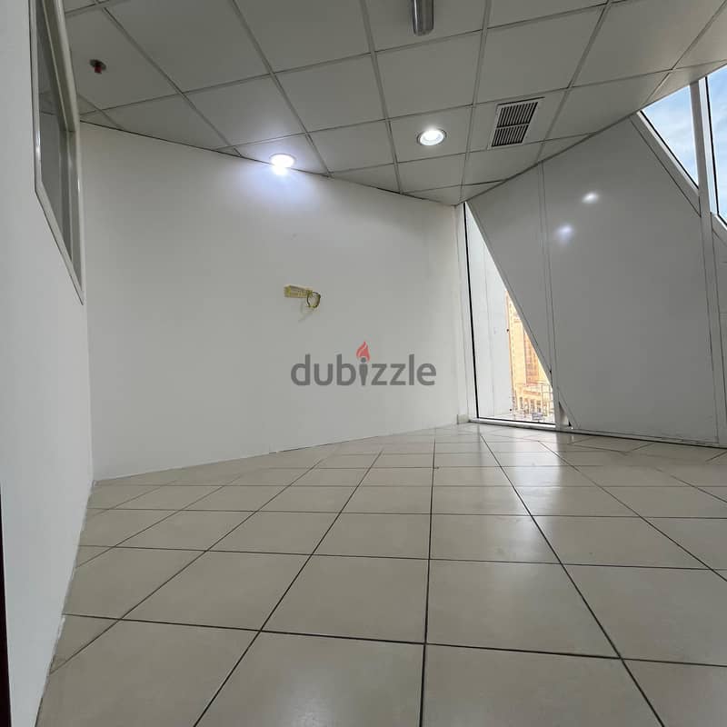 Commercial floor for rent in Al Mirqab Block 1 2