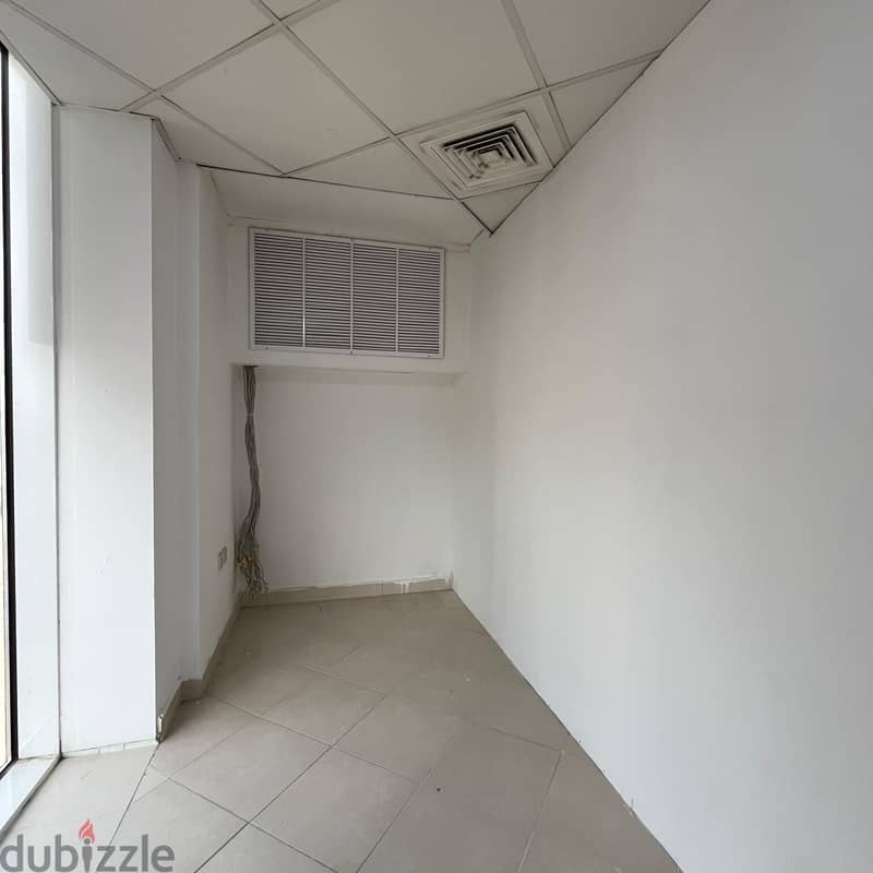 Commercial floor for rent in Al Mirqab Block 1 6