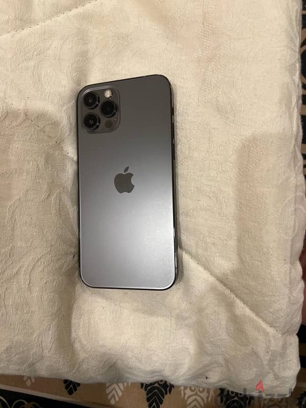 iPhone 12 Pro 128 GB 0