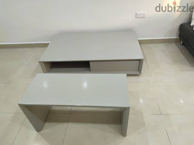 middle table for sale 2