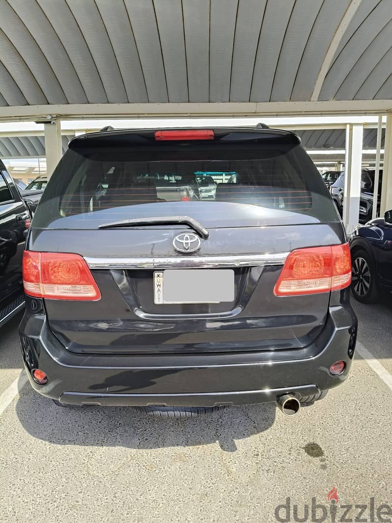 Toyota Fortuner 2006 V6 for sale 1