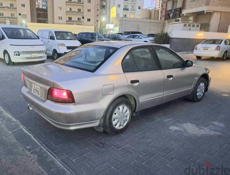 Mitsubishi Galant 2002 5