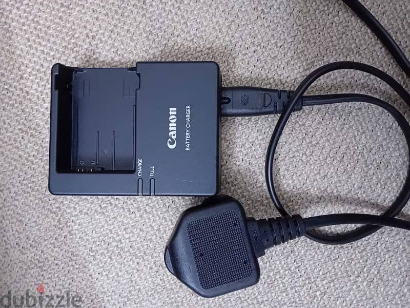 Canon LC-E8 charger 0