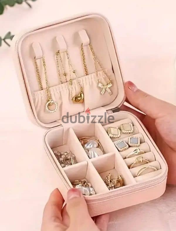 Small Jewellery box for travelling 0