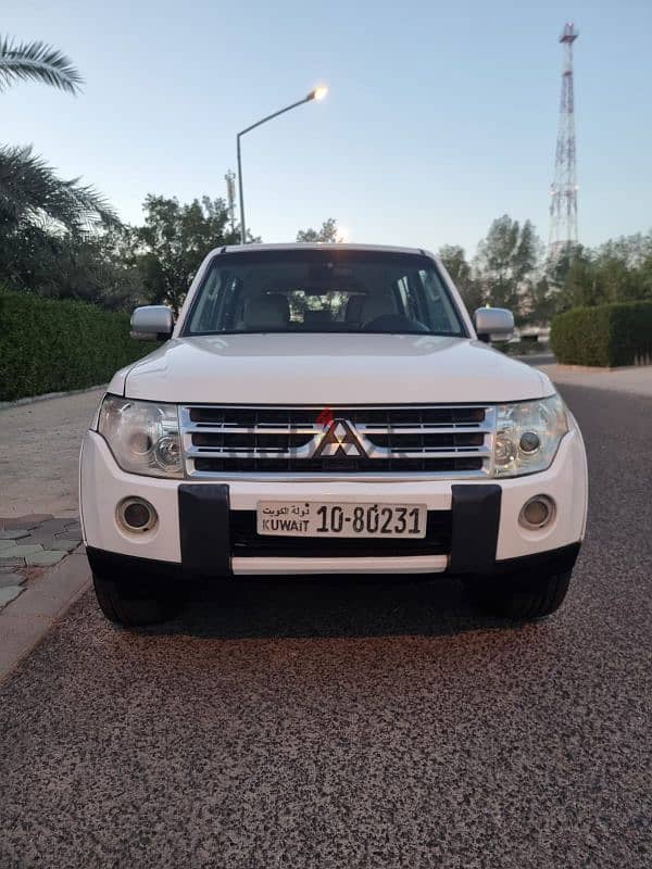 Mitsubishi Pajero 2011 V6 3.5 1