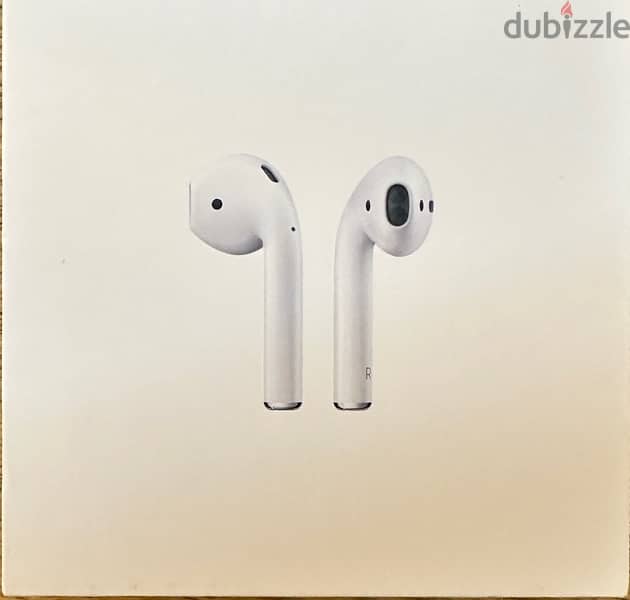 Apple airpod 2 with wirless charging case 3