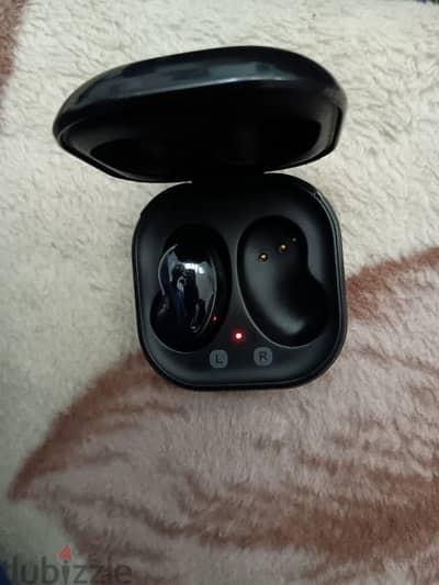 Samsung AirPods