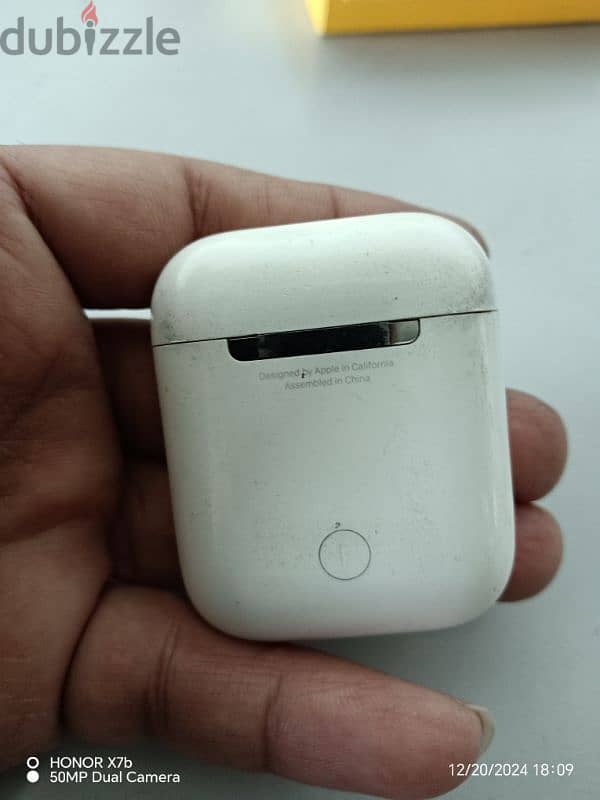 Apple aripod 0