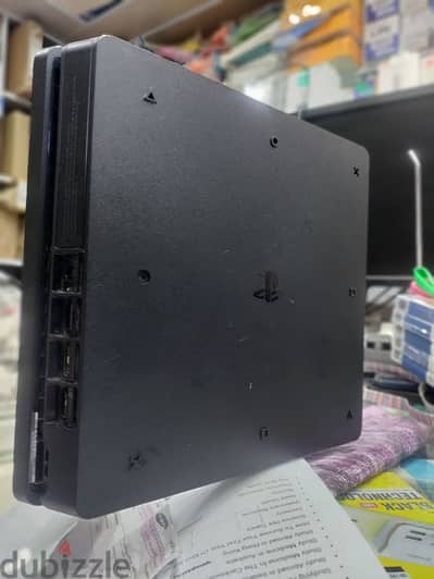 PS4 SLIM GOOD CONDITION 500GB with 1 controller and power cable,HDMI