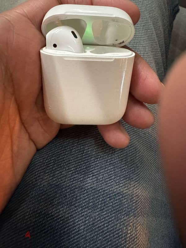 apple airpods(2nd generation) 0