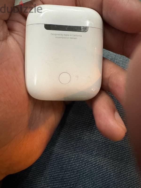 apple airpods(2nd generation) 1