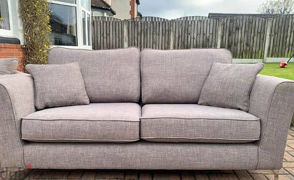 3 seater grey sofa and chair in excellent condition 3