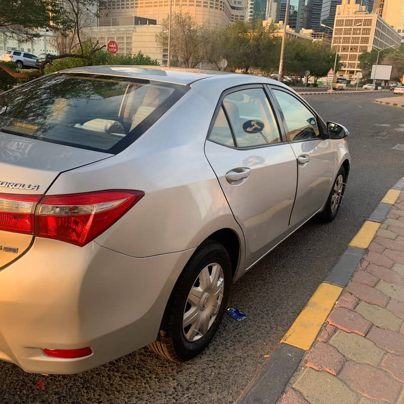 Toyota Corolla 2014 1.6 2