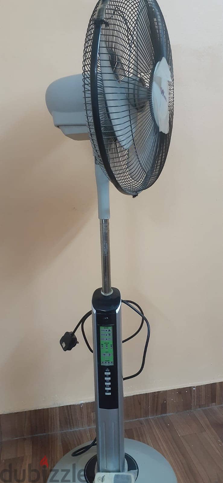 Wansa Fan With Remote in Excellent Condition for Sale 0