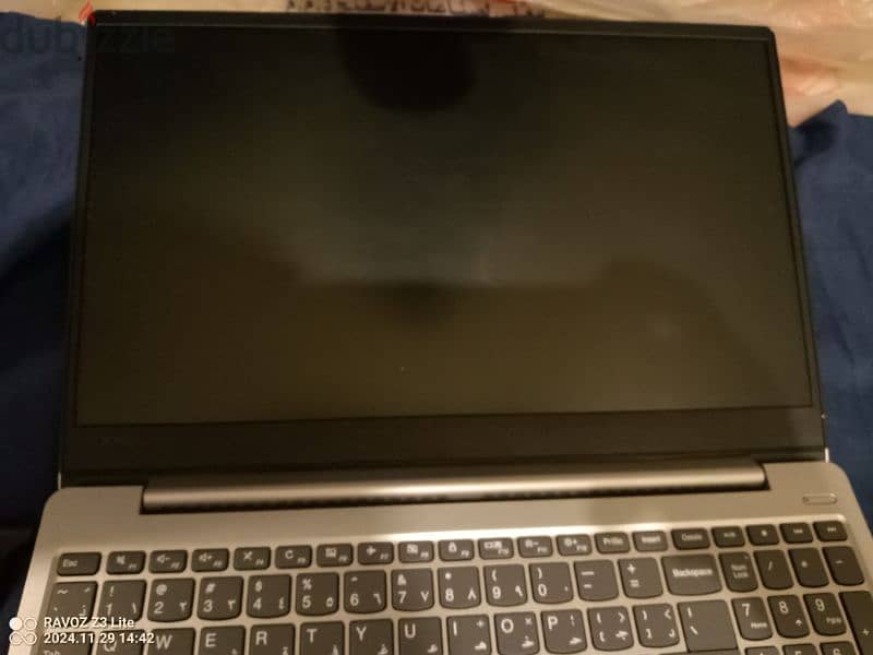 laptop Lenovo IdeaPad 330s super slim cori3 0