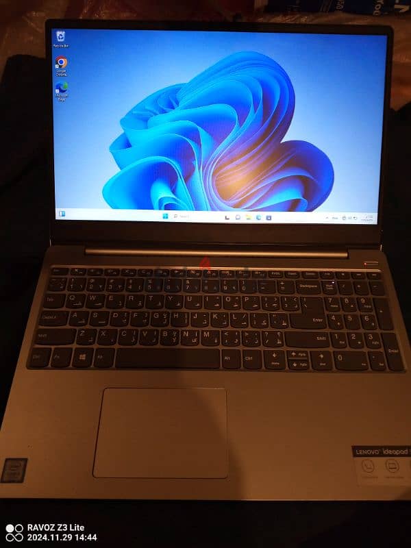 laptop Lenovo IdeaPad 330s super slim cori3 8