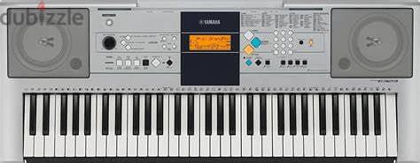 YAMAHA PSR E 323 Musical Keyboard for sale in mint condition 2