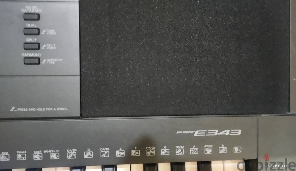 YAMAHA PSR E-343 Musical keyboard for sale in mint condition 3