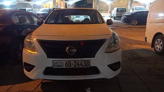 Nissan Sunny 2012