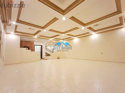 Nice and Very Spacious 5 Bedrooms Duplex in Rumaithiya