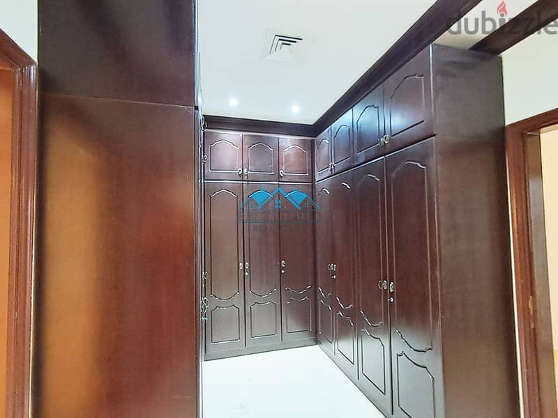 Nice and Very Spacious 5 Bedrooms Duplex in Rumaithiya 9