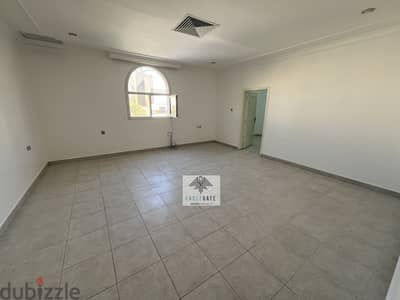 Very spacious, older 4 bedroom floor located in Bayan.