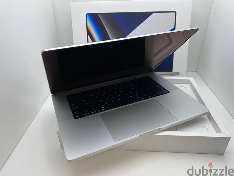 Apple MacBook Pro 1