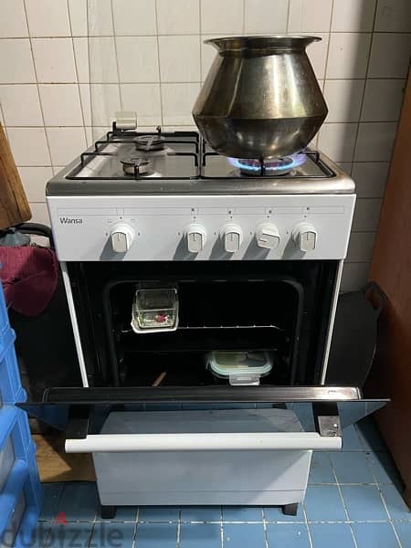 Used 4-Burner Wansa 50x50 cm Floor Standing Gas Cooker 1