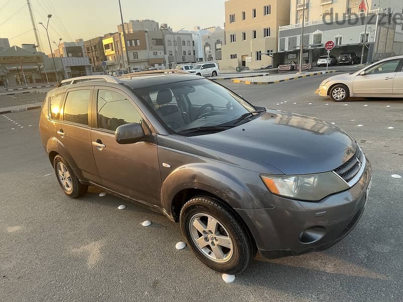 Mitsubishi Outlander 2008 -For Sale at Abu Halifa 0