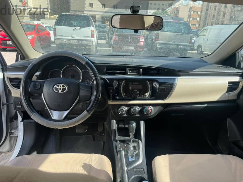 Toyota Corolla 2014 4