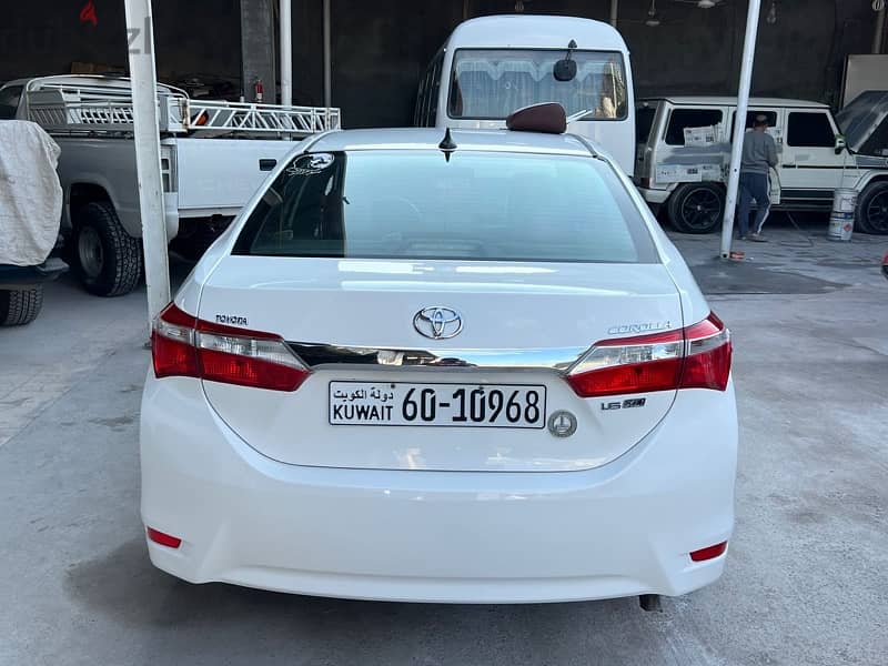 Toyota Corolla 2015 6