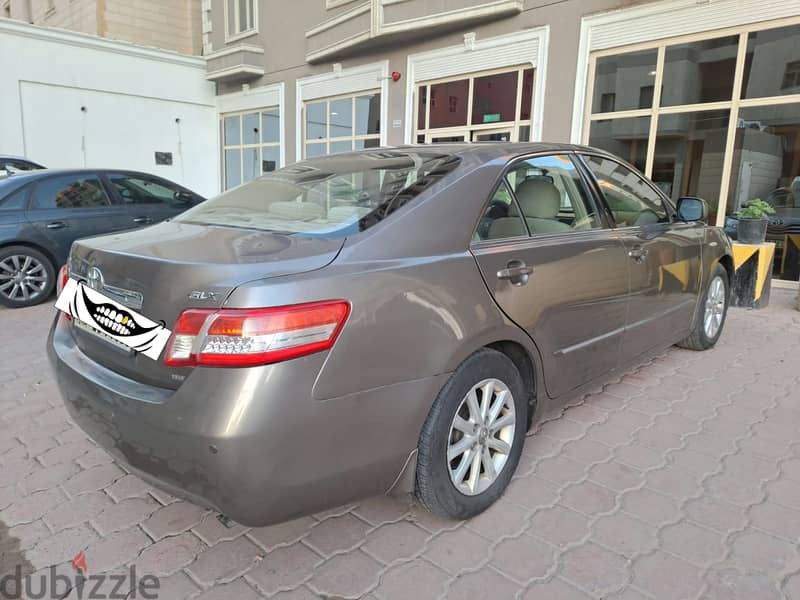 Toyota Camry 2011 3