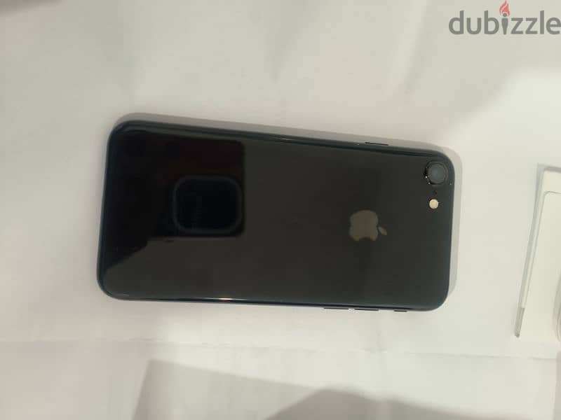 iPhone 7 128gb black color 5