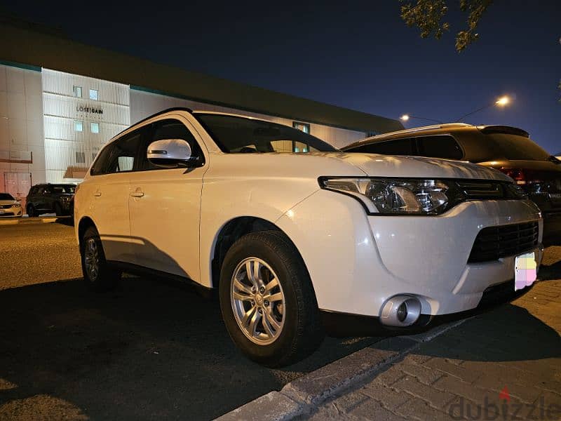 Mitsubishi Outlander 2014 1