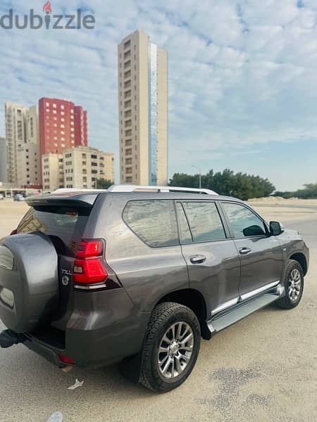 Toyota Prado 2018 model ful option family used vehicle for sale 3