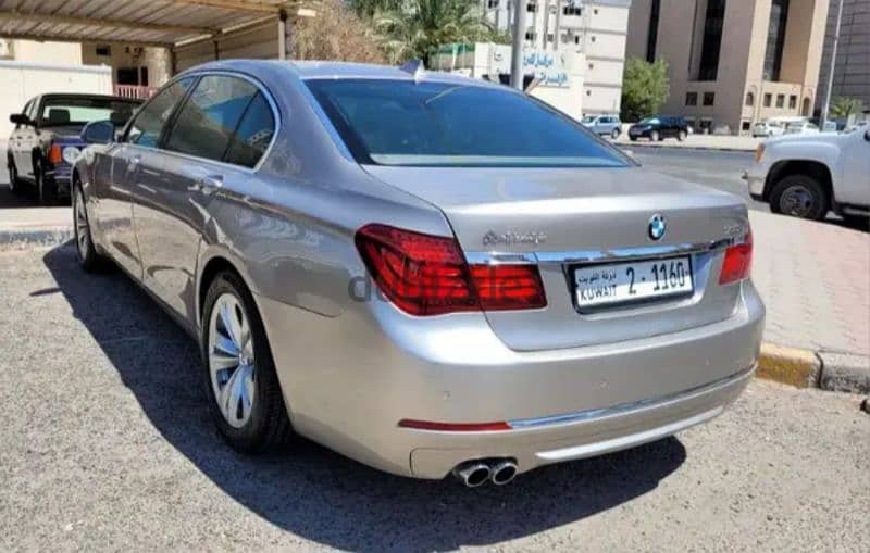 BMW 7-Series 2014 1