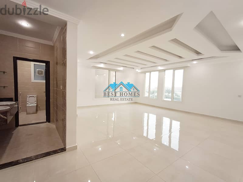 4 Bedrooms Floor in Massayal Area 1