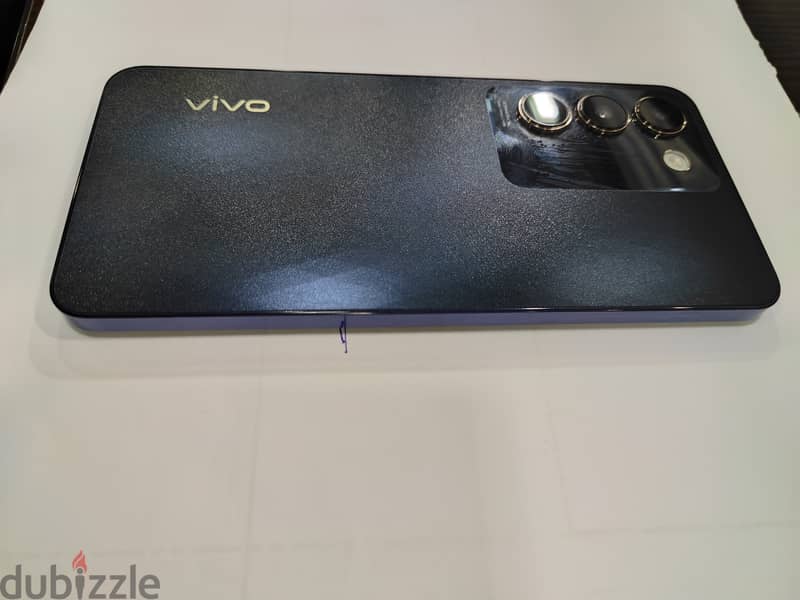 Vivo v30 lite 5g ,12gb ram +12 ,256 GB storage good condition neat an 1