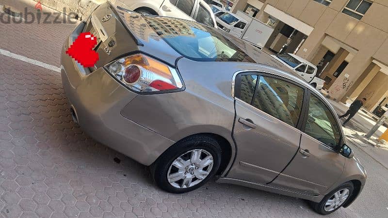 Nissan Altima 2011 FAMILY USED URGENT SALE 6