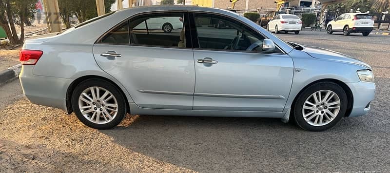 Toyota Aurion 2010 5