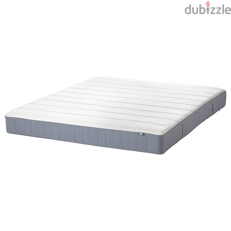 Bed frame - Mattress 180*200cm - Duvet 240x220cm - Pillow (2 Pieces) 3