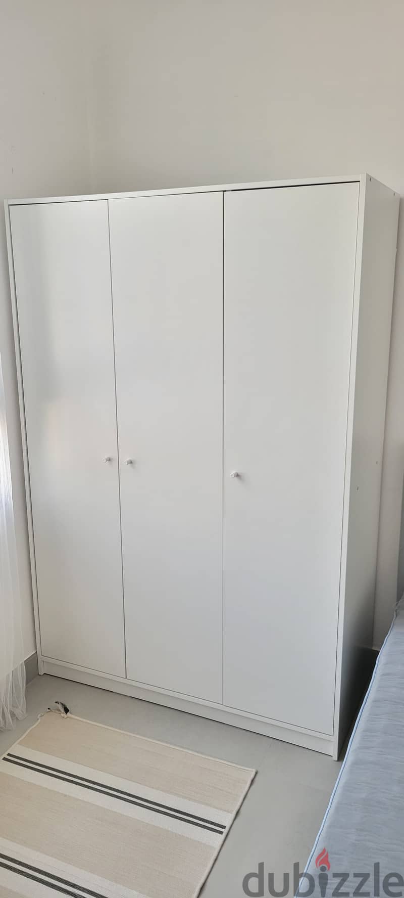 Wardrobe with 3 doors, white, 117x176 cm 0