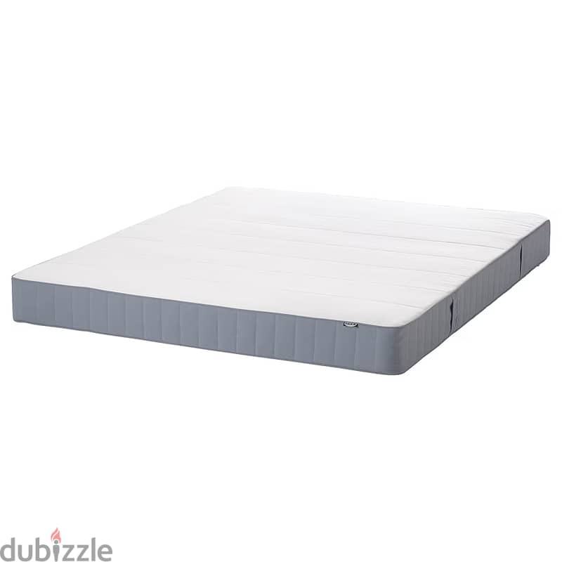 Bed frame - Mattress 140*200cm - Duvet 150x200cm - Pillow (2 Pieces) 2