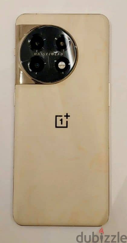 ONE PLUS 11 5G Jupiter Edition 3