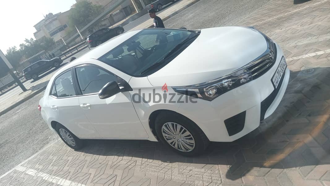 Toyota Corolla 2015 L. 1.6 - Condition 9.5/10 2