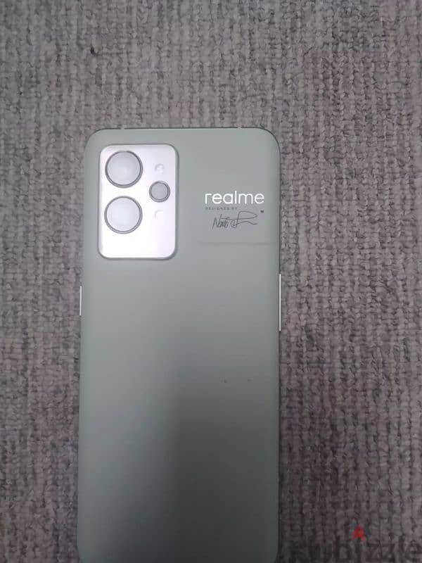 realme Gt2 pro 12gb ram and 256gb internal storage 2k display 6