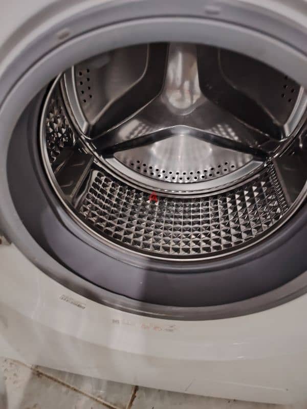 Samsung washing machine almost new 1