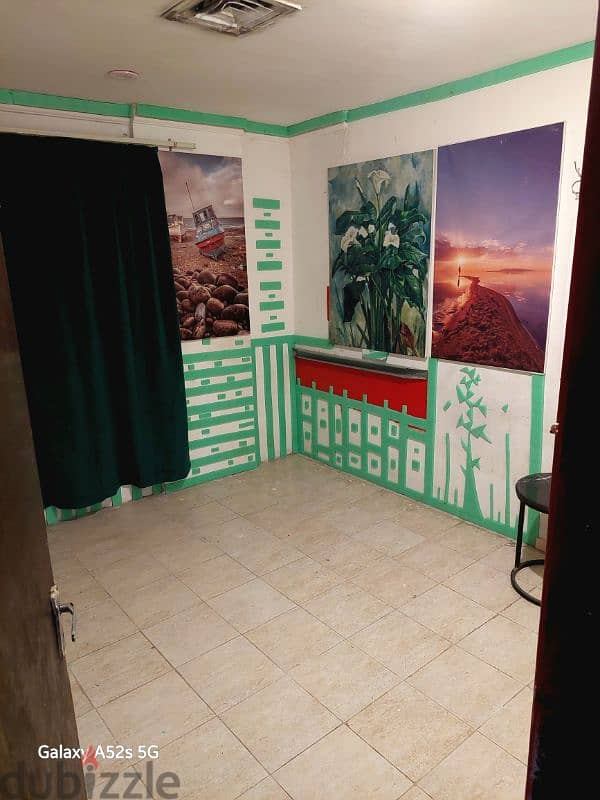 room for rent with spicail bathroom 3