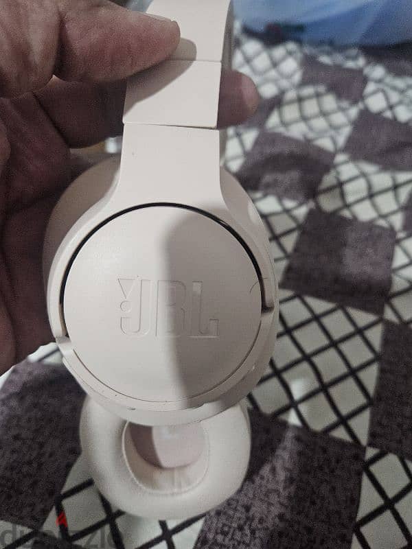 JBL TUNE 760nc overhead headphone available 3